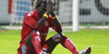 Ernest Nfor à Hein  Vanhaezebrouck : « Je vais tuer ta famille! »