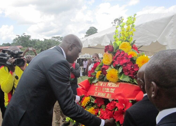 Les derniers hommages à Féfé
