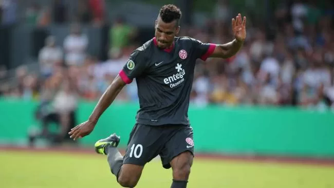 Choupo-Moting encore blessé