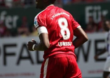 Kaiserslautern: Mo Idrissou commence fort
