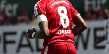 Kaiserslautern: Mo Idrissou commence fort