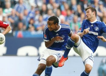 Matip et Schalke remportent leur première victoire de la saison