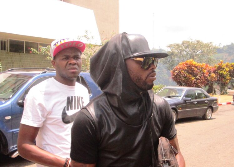 Lions indomptables: La tanière prend forme