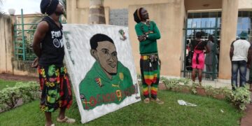 Lions Indompatbles: Eto&rsquo;o veut encore grever