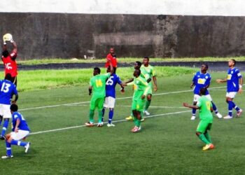 Elite One: Union se rassure, Astres coule