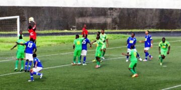 Elite One: Union se rassure, Astres coule