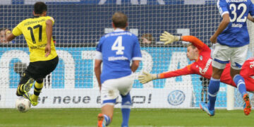 Bundesliga: Schalke tombe, Mayence jubile
