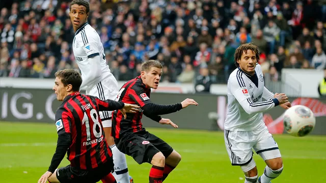 Bundesliga: Joel Matip buteur à Francfort (Vidéo)