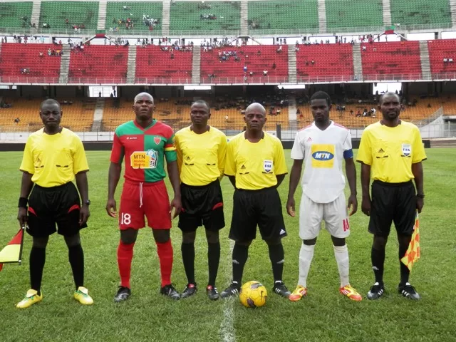 CDC : les demi-finales reportées à jeudi