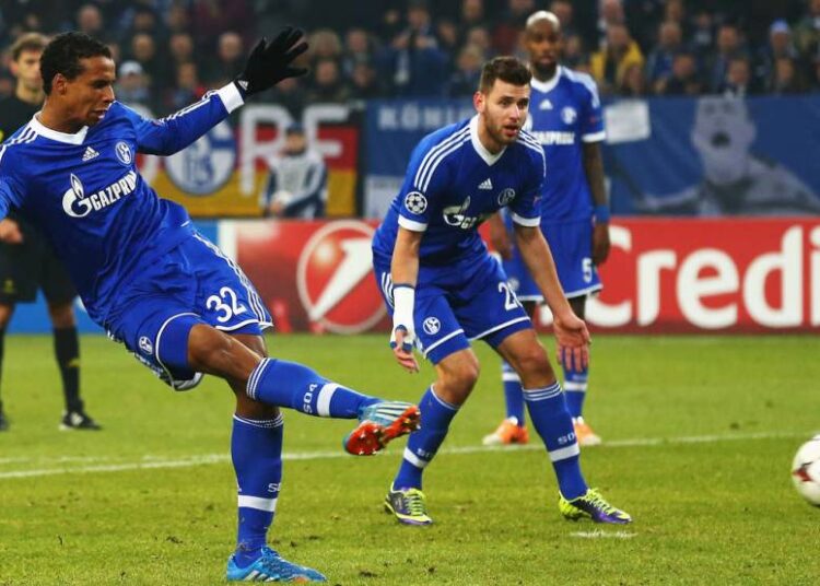 Joel Matip marque dans la victoire de Schalke