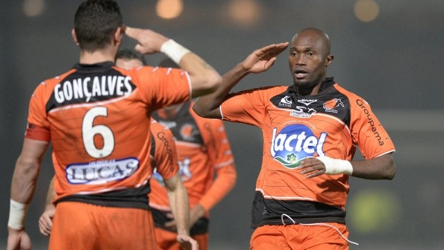 Déjà 10 buts pour Bekamenga