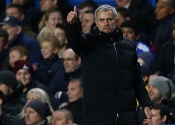 Mourinho : « Eto’o, plus technique » … que Torres