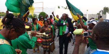 L1: Panthère dévore tout