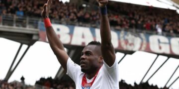 Henri Bedimo: Formé comme un 10, utilisé en latéral