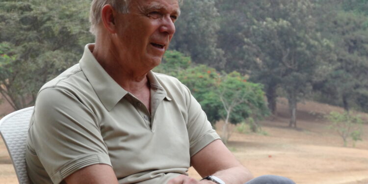 Volker Finke : « J’essaye toujours de mixer les jeunes et les vieux »