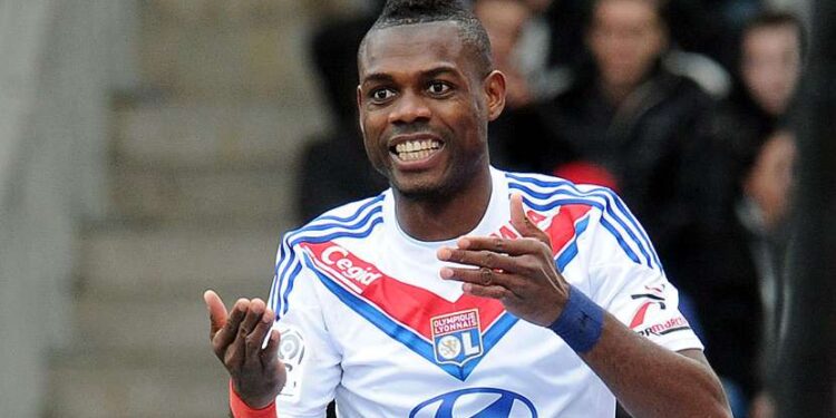 France : Bedimo tire Lyon vers le haut, Kana-Biyik voit rouge