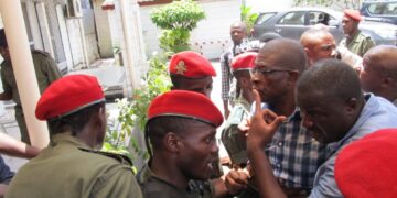 Douala, le grand cafouillage…