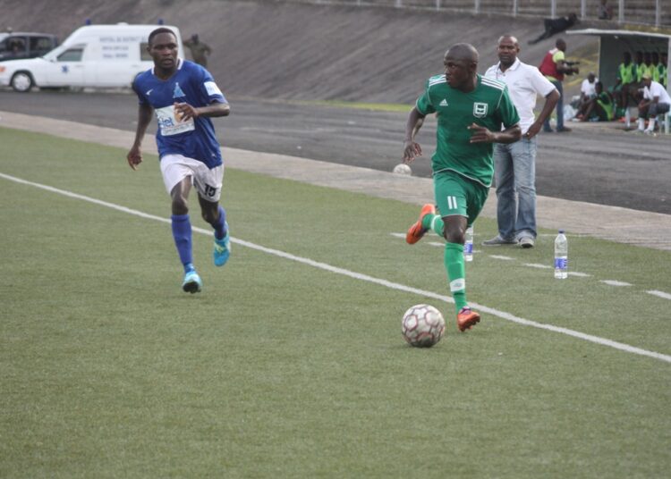 Coton et Astres sombrent, Union flambe