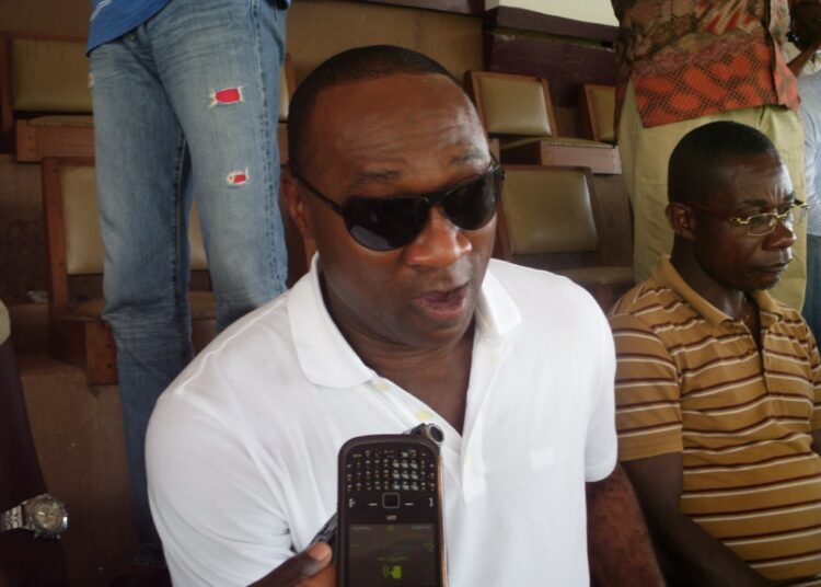 Mondial 2014 : Jacques Songo’o cherche (aussi) oiseau rare