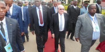 Arrivée du président de la FIFA en images