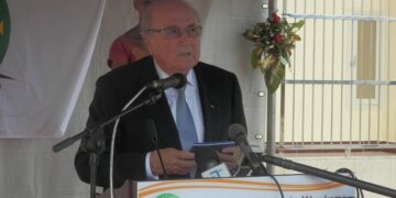 Fifa : Sepp Blatter chez Paul Biya
