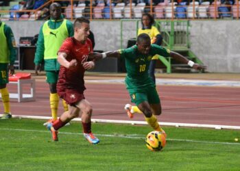 Un milieu ultra défensif, sans véritable meneur de jeu