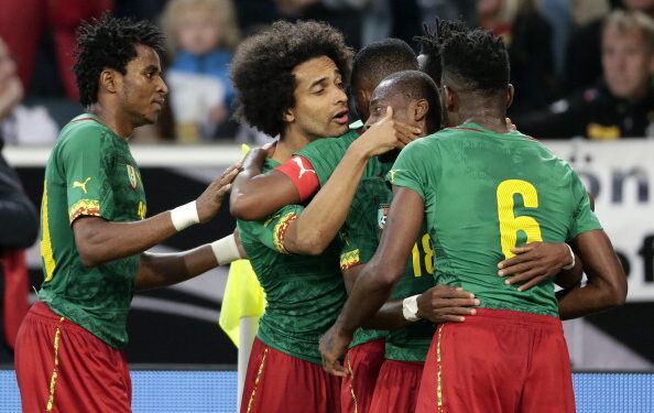 All – Cam: Enganche sort le bic rouge…