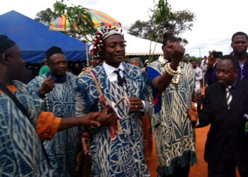 Lions Indomptables : Achille Wébo intronisé notable