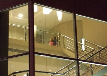 Alex Song reçoit épouse et enfants, Samuel Eto&rsquo;o reçoit…