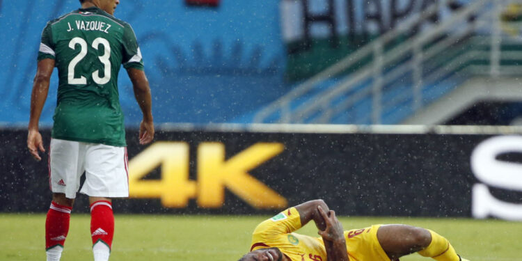 Qu&rsquo;est-ce que c&rsquo;est que ça? Qui est milieu de terrain ?