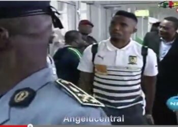Arrivés à Yaoundé, les Lions esquivent la presse, la sécurité, leur bus