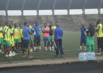 Astres de Douala : Alexandre Belinga viré par « SMS » ?