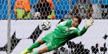Tim Krul offre la qualification aux Pays-Bas