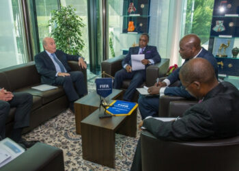 La Fifa soutient Joseph Owona