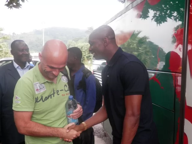 Volker Finke renouvelle sa confiance à Manouvrier