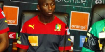 Stéphane Mbia dans la tenue de capitaine