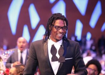Rigobert Song : « Je suis bien vivant ! »