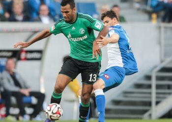Allemagne : Matip voit rouge, Choupo-Moting sort, Schalke tombe