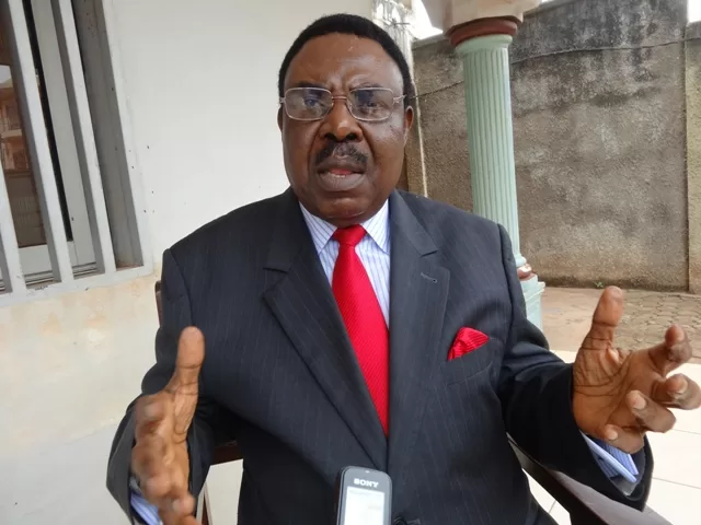 Elections : Atah Robert va s’attaquer à…John Ndeh