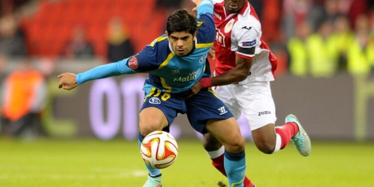 C3 : Enoh bloque Séville sous le regard de Mbia, Etoundi se prend une raclée