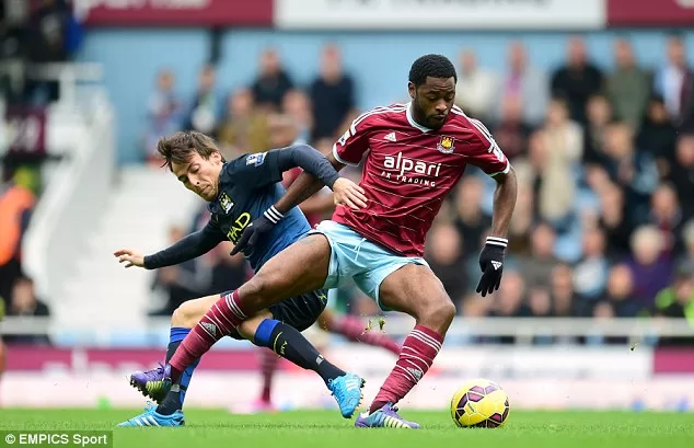 Alex Song: La renaissance à West Ham