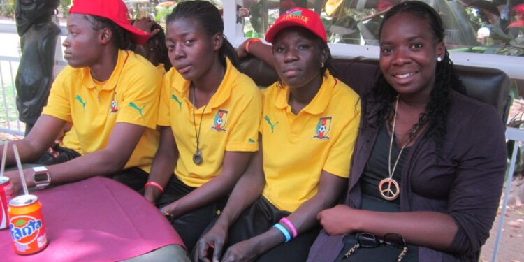Namibie 2014: Les Lionnes sur le chemin du retour