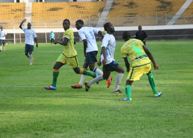 Tripatouillage dans la Ligue de football du Centre