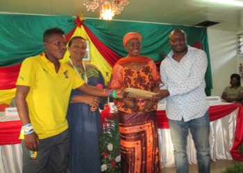 Retrouvailles entre femmes pour 5,4 millions de primes