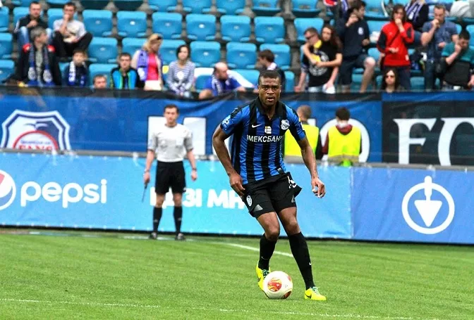 Adolphe Teikeu, première chasse en Lion