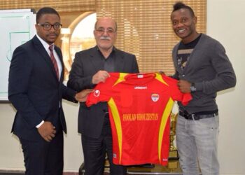 Transfert : Aloys Nong s’engage au FC Foolad en Iran