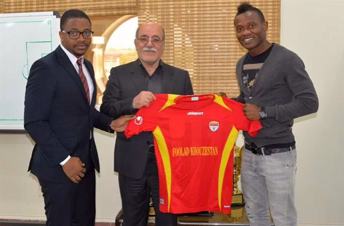 Transfert : Aloys Nong s’engage au FC Foolad en Iran
