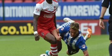 Angleterre-D2 : Bassong (encore) blessé, Bikey tient bon