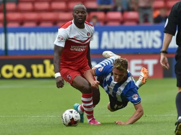 Angleterre-D2 : Bassong (encore) blessé, Bikey tient bon