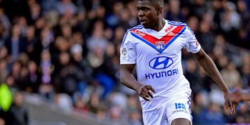 Samuel Umtiti va attendre l&rsquo;appel de la sélection française